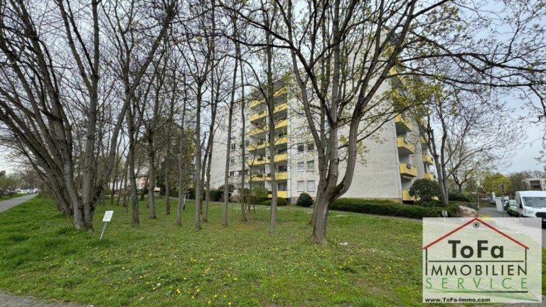Objektansicht Gonsenheim Etagenwohnung ToFa: freie Etagenwohnung mit Balkon und Aufzug im beliebten Gonsenheim