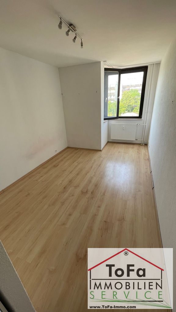 Blick vom Flur Etagenwohnung Gonsenheim