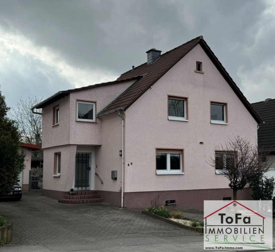 Ansicht links Mehrfamilienhaus Saulheim