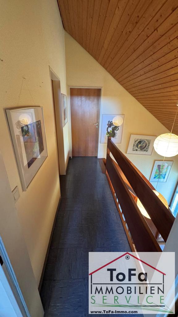 OG Flur oben Mehrfamilienhaus Zornheim
