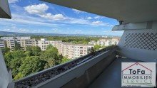 Fernsicht unten ToFa: sanierte Maisonettewohnung mit atemberaubenden Fernblick -  Garagenbox