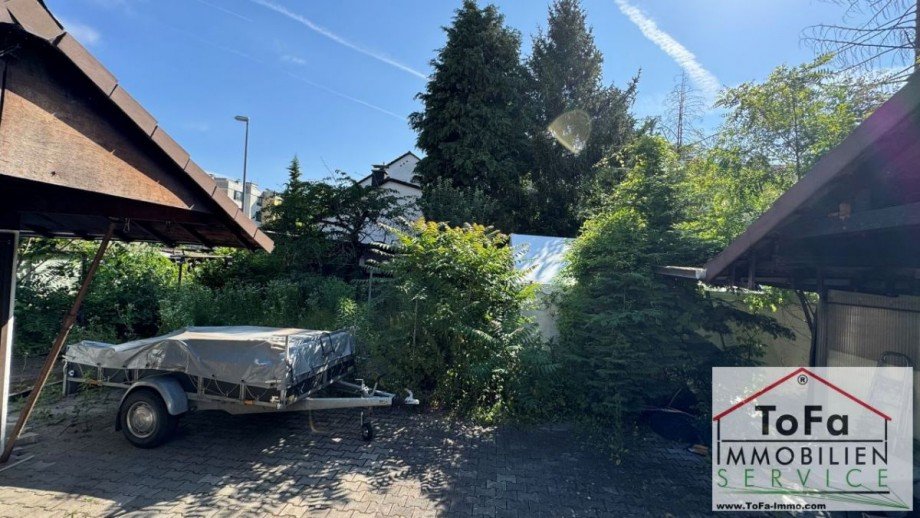 vorderer Bereich Wohngrundst�ck Mainz