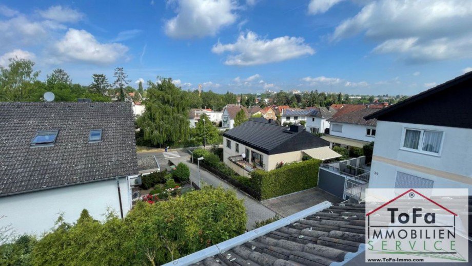 Ausblick OG Balkon Doppelhaush�lfte Mainz