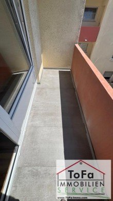 Balkon ToFa: frisch sanierte Balkonwohnung in toller Lage gegen�ber vom Rewe/Stra�enbahn