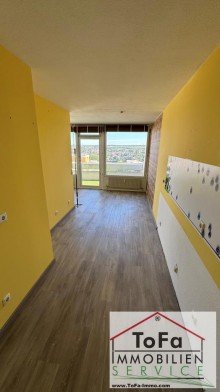 K�che ToFa: sanierte Maisonettewohnung mit atemberaubenden Fernblick -  Garagenbox