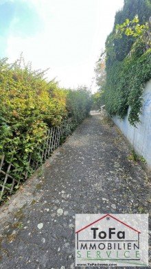 Oberhalb ToFa: sehr gepflegtes DHH mit ELW in ruhiger Lage