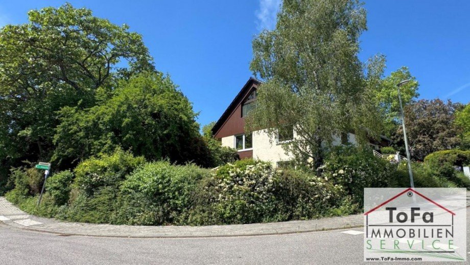 Haus von links Mehrfamilienhaus Zornheim