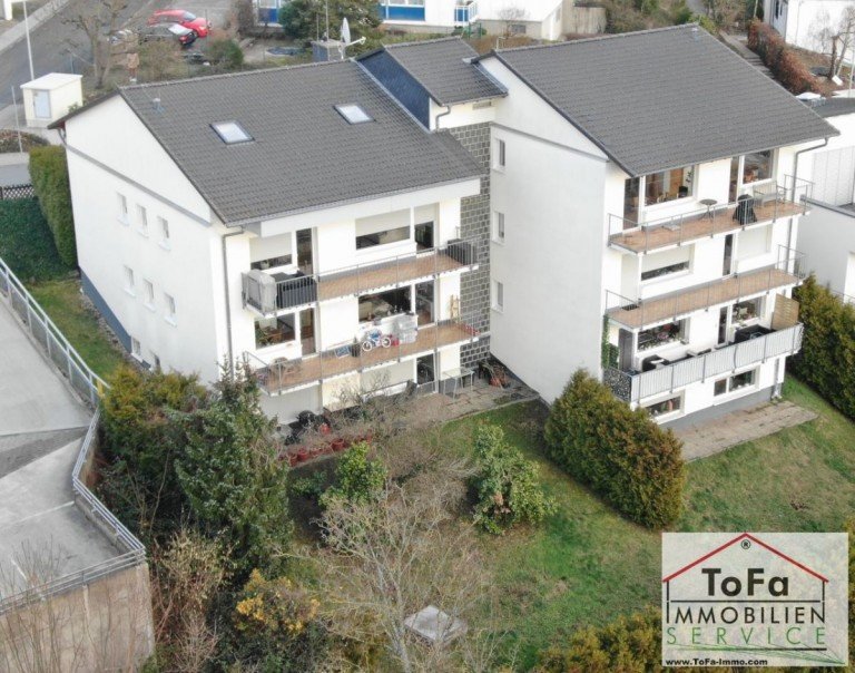 Top1 Bad Soden Mehrfamilienhaus ToFa: Mehrfamilienhaus in perfekter H�henlage mit Fernblick