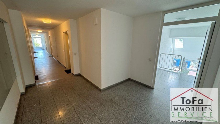 Flur OG Dachgeschosswohnung Mainz