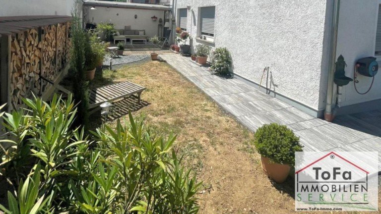 Garten 1 (Mittel) Gonsenheim Terrassenwohnung ToFa: fast wie ein eigenes Haus - Terrassen-Gartenwohnung N�he Wildpark von Gonsenheim