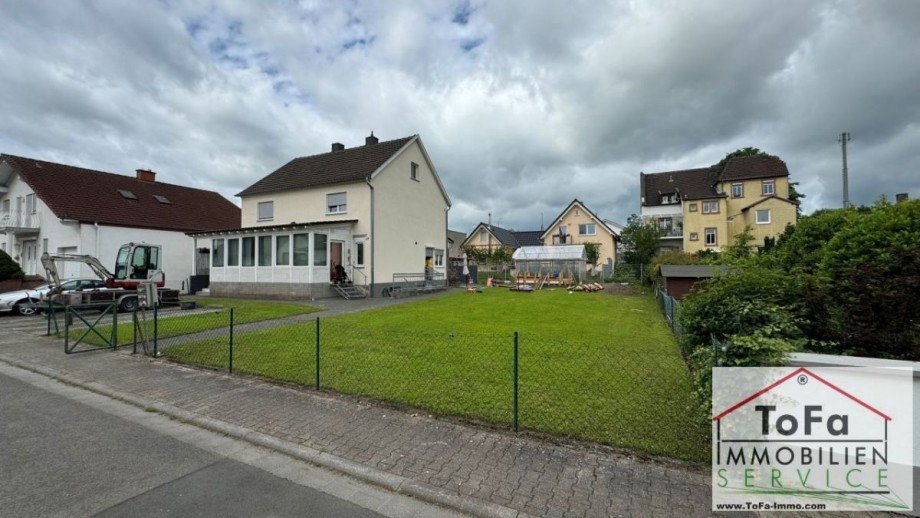 von rechts mit Nachbar Wohngrundst�ck Guntersblum