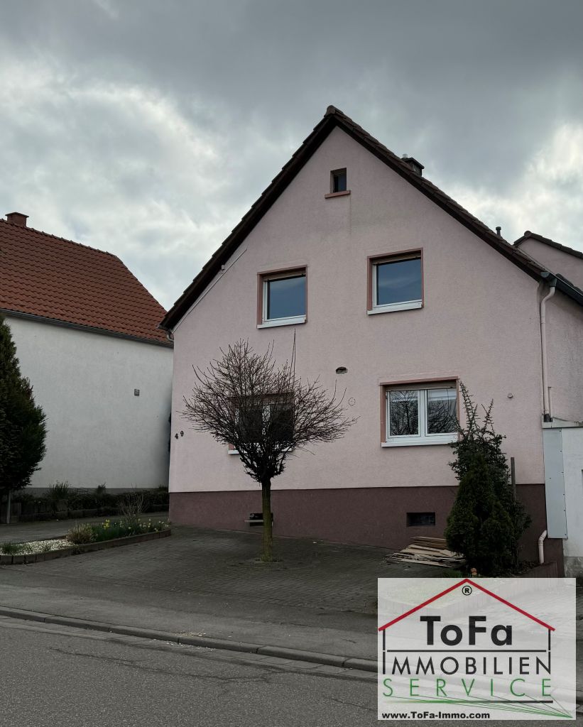 Ansicht rechts Mehrfamilienhaus Saulheim