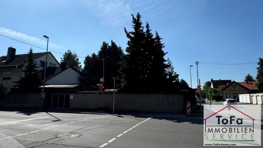 Ansicht links Wohngrundst�ck Mainz