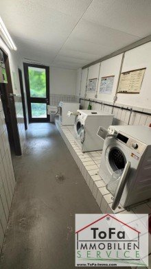 Waschplatz Mietger�te ToFa: sanierte Maisonettewohnung mit atemberaubenden Fernblick -  Garagenbox