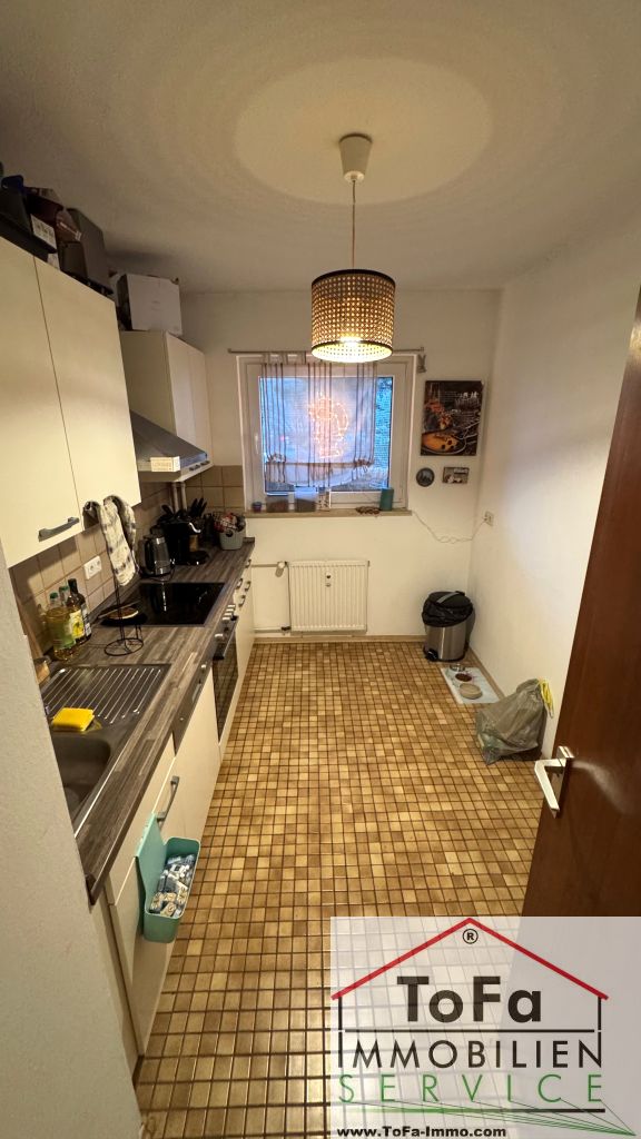 K�che mit Einbauk�che Etagenwohnung Mainiz M�nchfeld