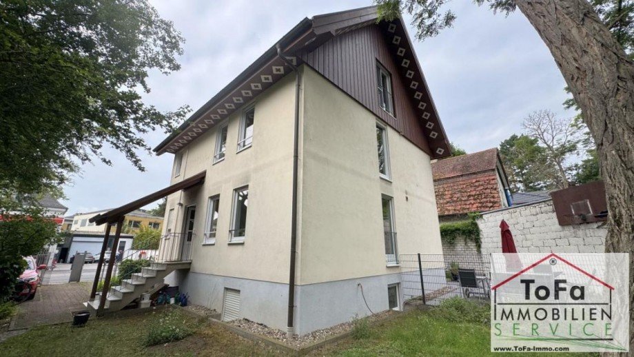 Objektansicht von hinten Maisonettewohnung Mainz