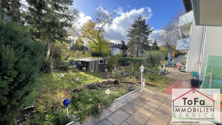 1 Laubenheim Terrassenwohnung ToFa: top geschnitten Terrassenwohnung mit S�dgarten und Garage