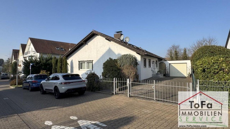 Ansicht von rechts Einfamilienhaus Budenheim